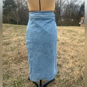 Denim jeans wrap around skirt by VICI Los Angeles. Blue denim. Midi skirt